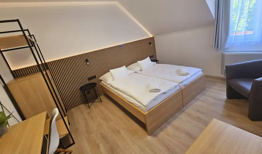 Svirg Terml Panzi Hajdnns - Oktber 23. 