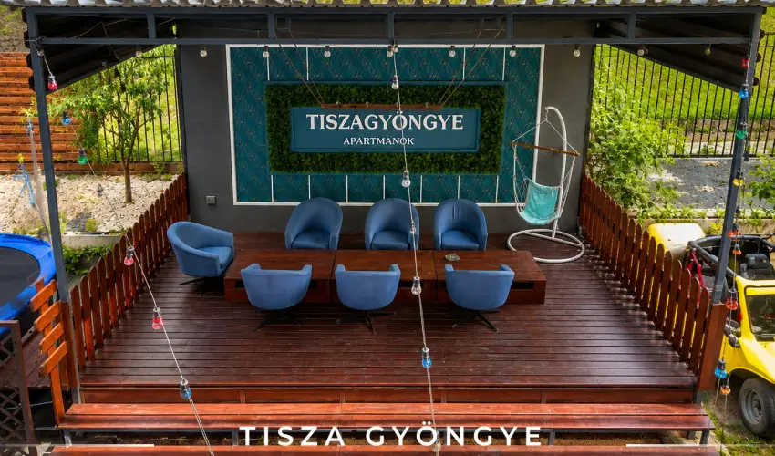 Tisza Gy�ngye Apartmanok Szeged - Okt�ber 23.