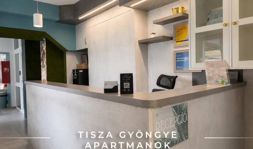 Tisza Gy�ngye Apartmanok Szeged - Okt�ber 23.