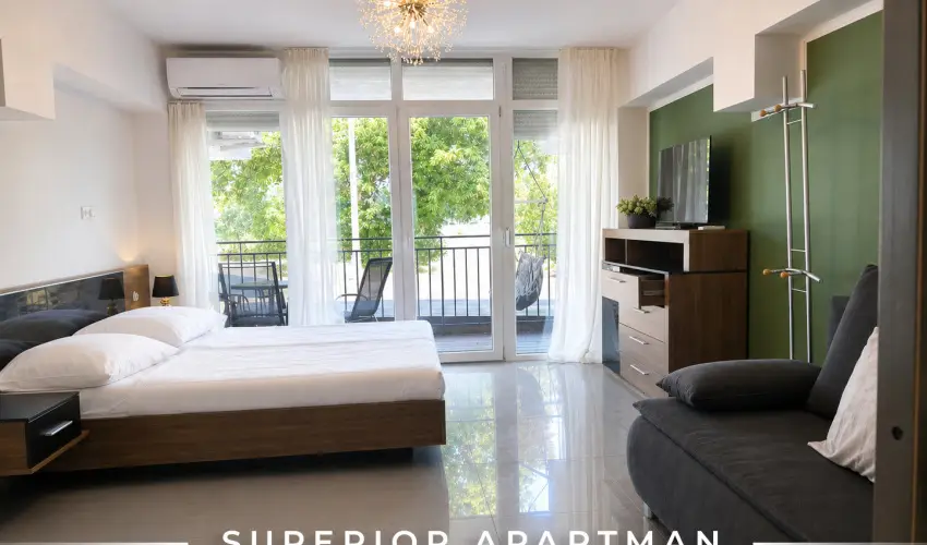 Tisza Gy�ngye Apartmanok Szeged - Okt�ber 23.