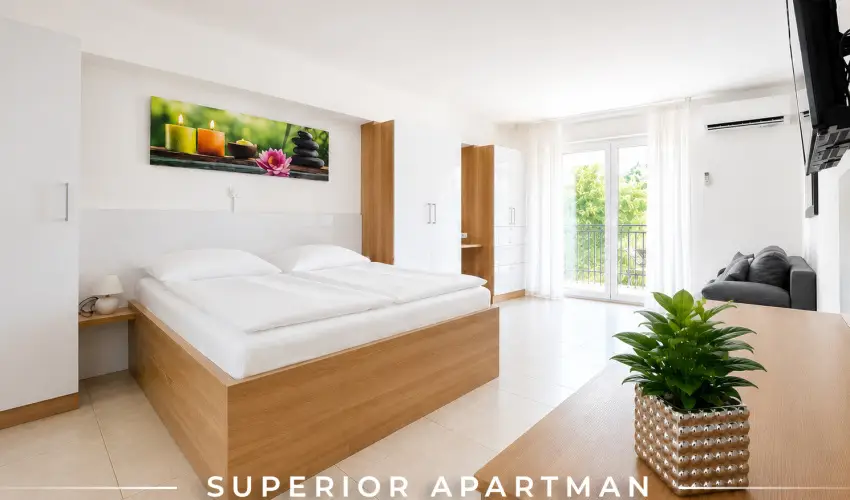 Tisza Gy�ngye Apartmanok Szeged - Okt�ber 23.
