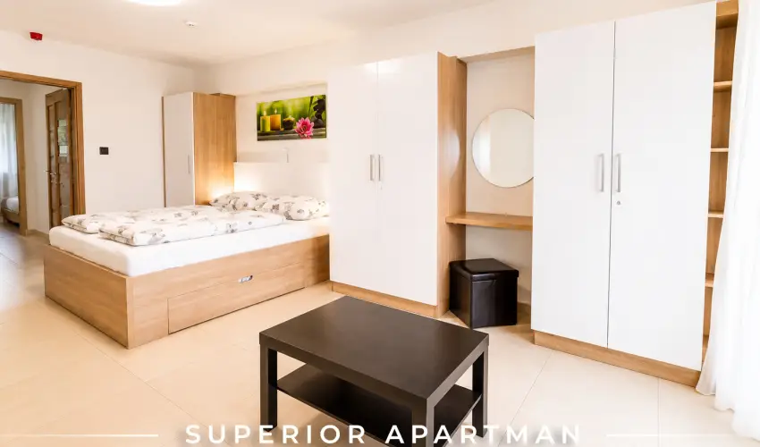 Tisza Gy�ngye Apartmanok Szeged - Okt�ber 23.