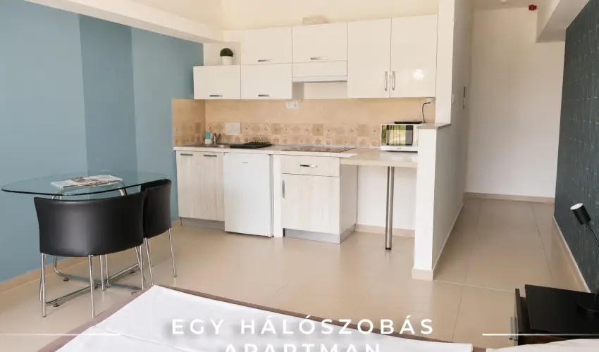 Tisza Gy�ngye Apartmanok Szeged - Okt�ber 23.