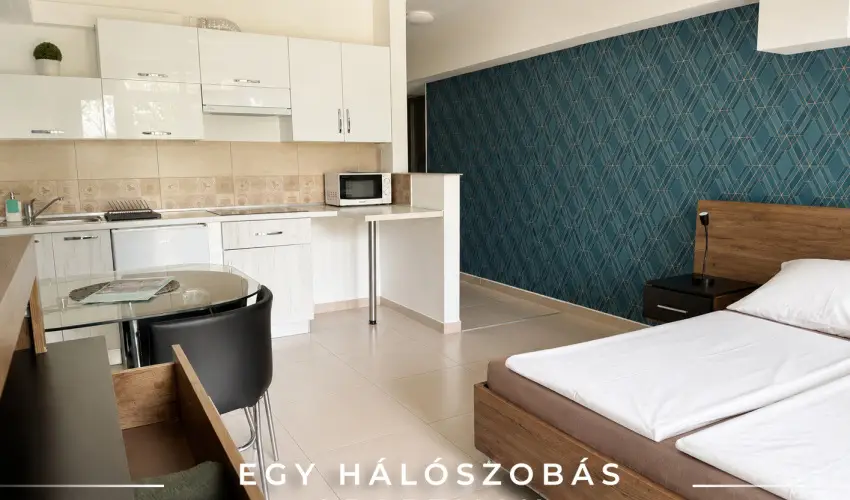 Tisza Gy�ngye Apartmanok Szeged - Okt�ber 23.