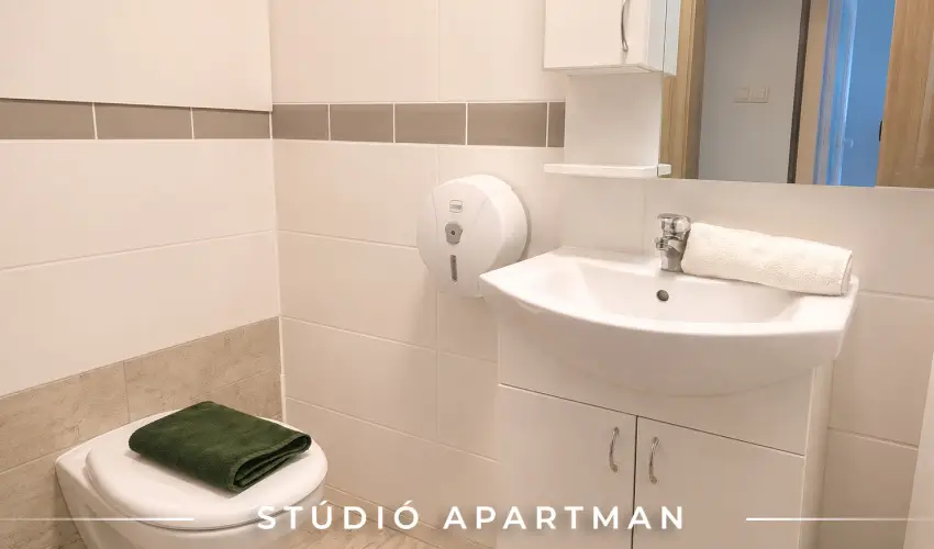 Tisza Gy�ngye Apartmanok Szeged - Okt�ber 23.