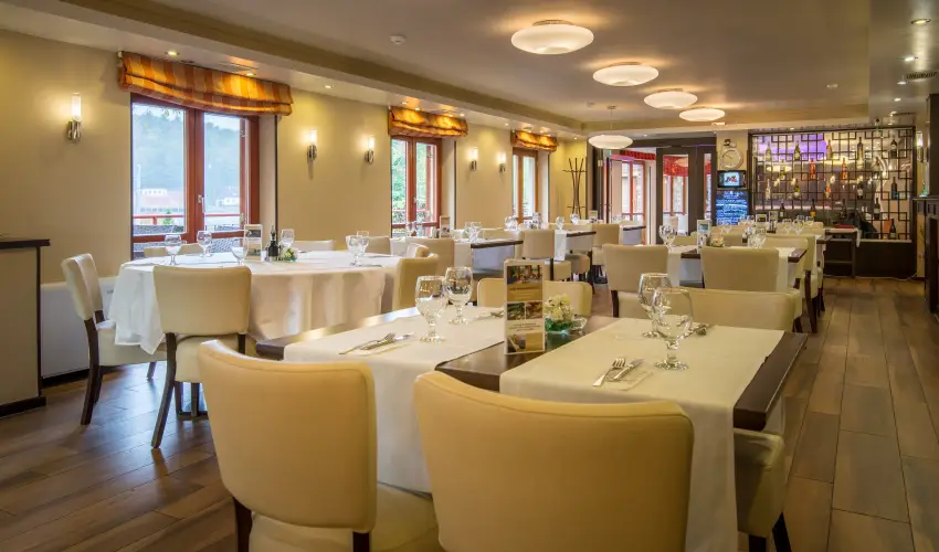 T Wellness Hotel Bnk - Oktber 23.  (min. 2 j)