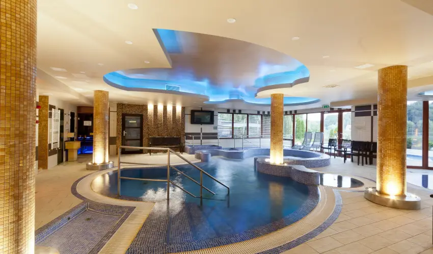 T Wellness Hotel Bnk - Oktber 23.  (min. 2 j)