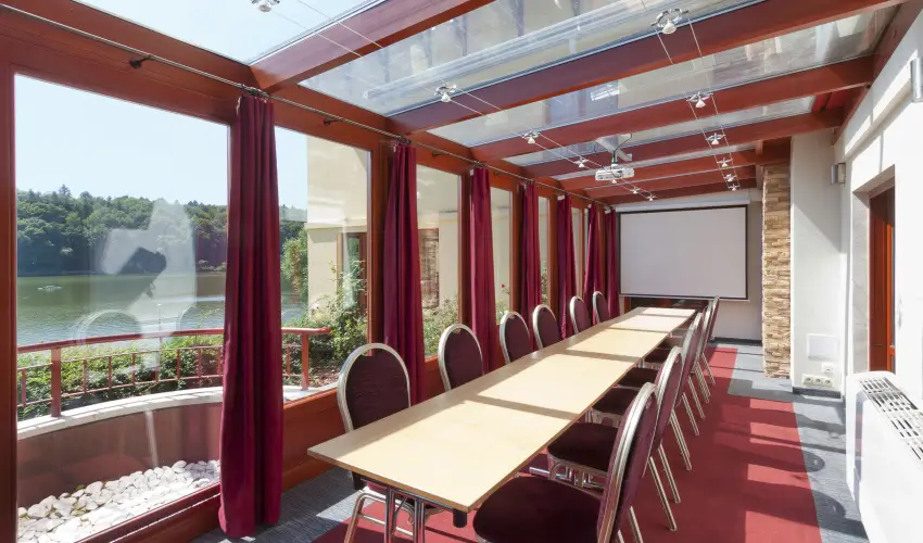 T Wellness Hotel Bnk - Oktber 23.  (min. 2 j)