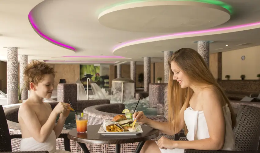 T Wellness Hotel Bnk - Oktber 23.  (min. 2 j)