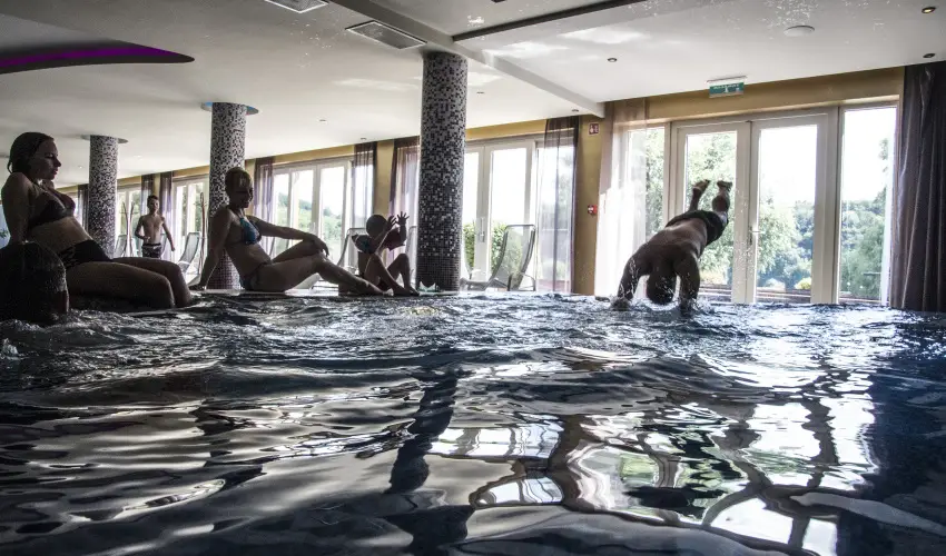 T Wellness Hotel Bnk - Oktber 23.  (min. 2 j)