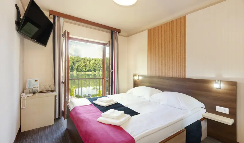 T Wellness Hotel Bnk - Oktber 23.  (min. 2 j)