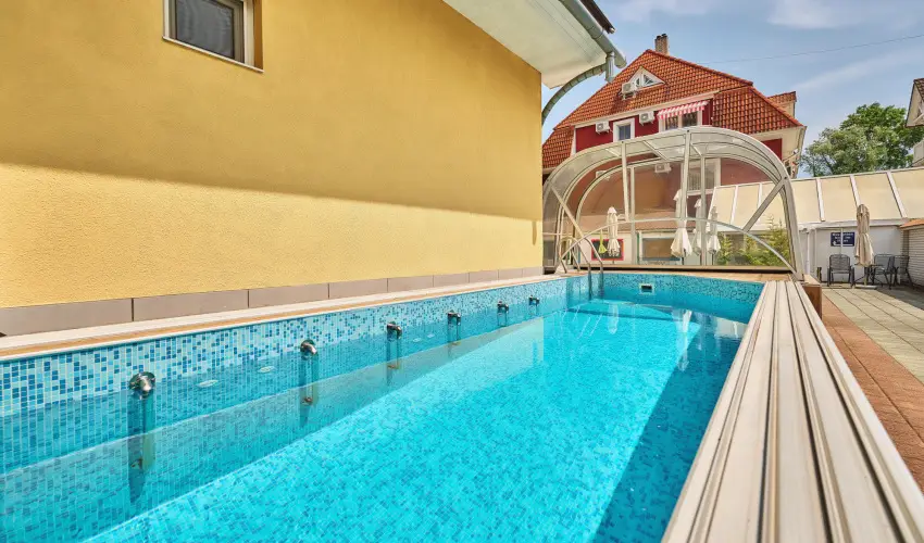 Tokajer Wellness Panzi� Keszthely - Okt�ber 23. (min. 2 �j)