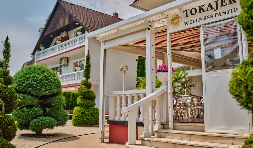 Tokajer Wellness Panzi� Keszthely - Okt�ber 23. (min. 2 �j)