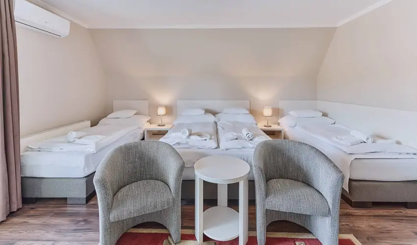 Tokajer Wellness Panzi� Keszthely - Okt�ber 23. (min. 2 �j)