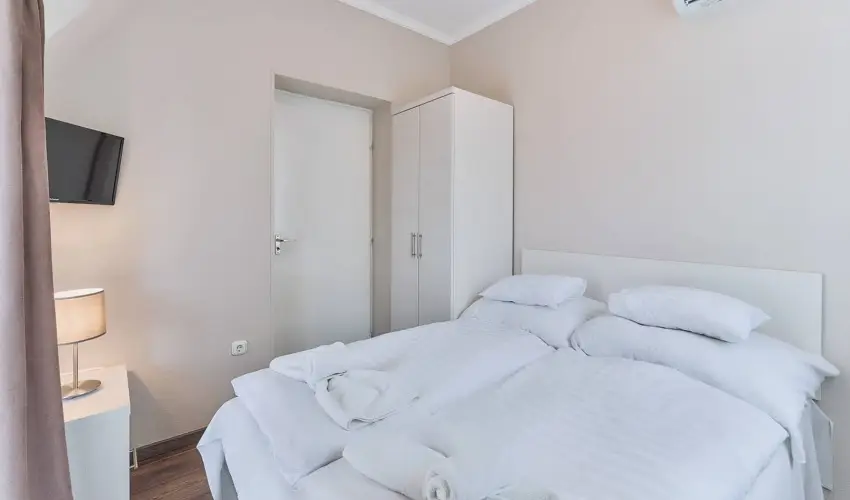 Tokajer Wellness Panzi� Keszthely - Okt�ber 23. (min. 2 �j)