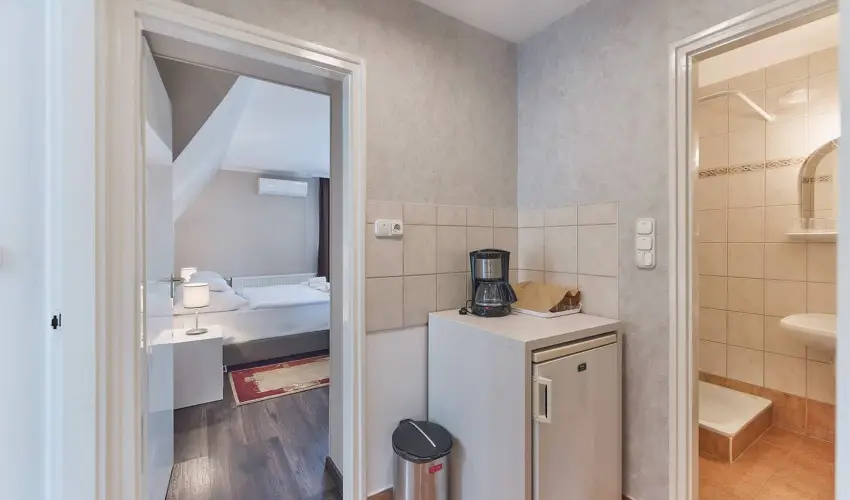 Tokajer Wellness Panzi� Keszthely - Okt�ber 23. (min. 2 �j)