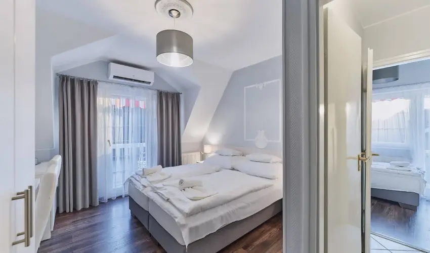 Tokajer Wellness Panzi� Keszthely - Okt�ber 23. (min. 2 �j)