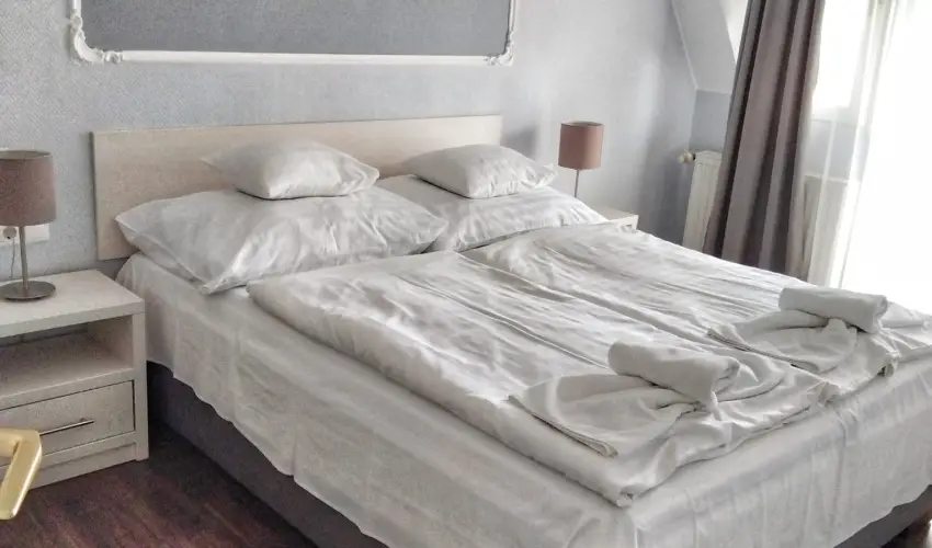 Tokajer Wellness Panzi� Keszthely - Okt�ber 23. (min. 2 �j)