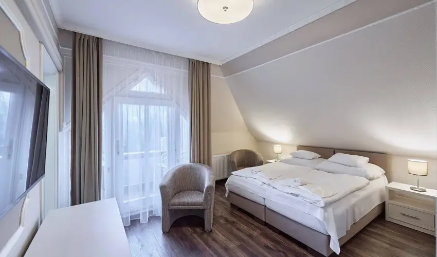 Tokajer Wellness Panzi� Keszthely - Okt�ber 23. (min. 2 �j)