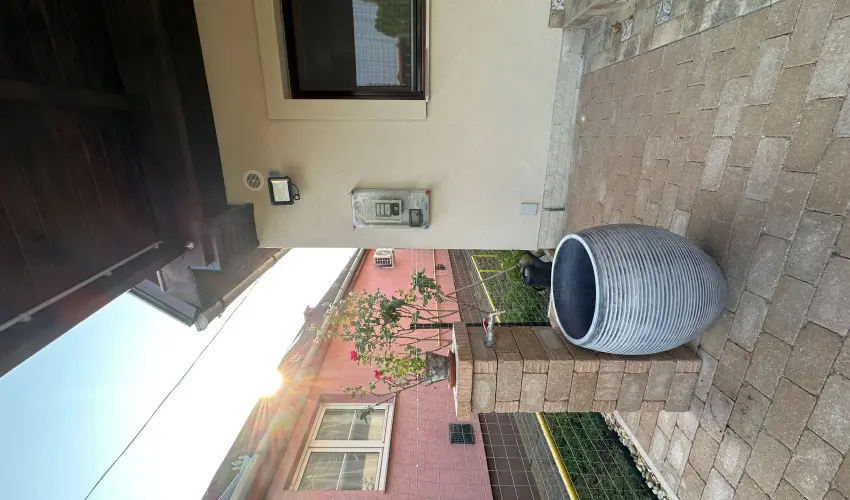 T�csi lak Szigetszentm�rton - Okt�ber 23. (min. 2 �j)