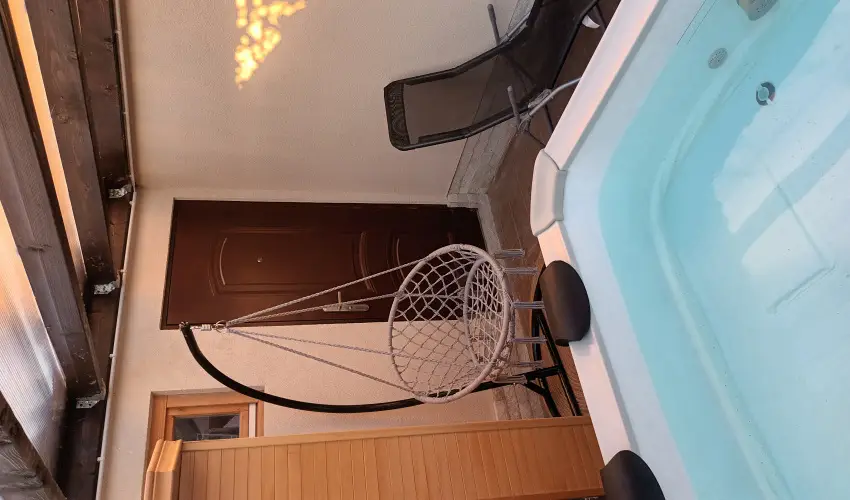 T�csi lak Szigetszentm�rton - Okt�ber 23. (min. 2 �j)