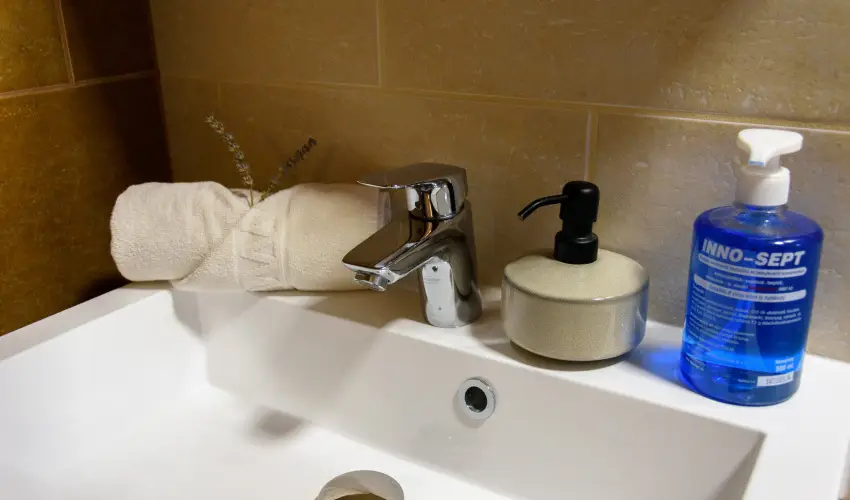 Tulipn Vendghz rvnyes - Oktber 23. (min. 2 j)