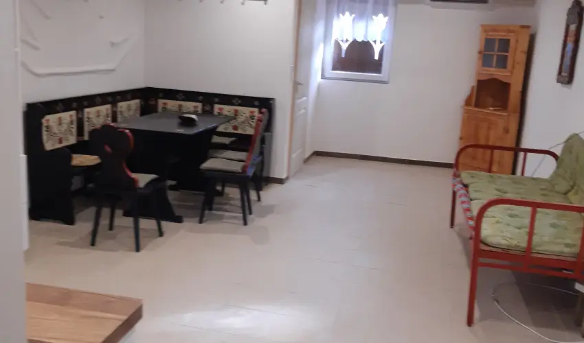 Tulip�nos Vend�gh�z �r - Okt�ber 23.