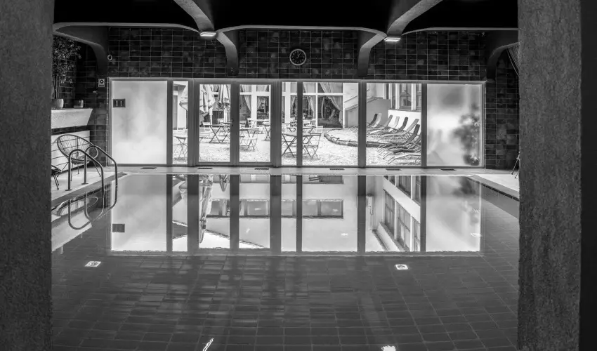 Tndrkert Hotel Noszvaj - Oktber 23. (min. 2 j)