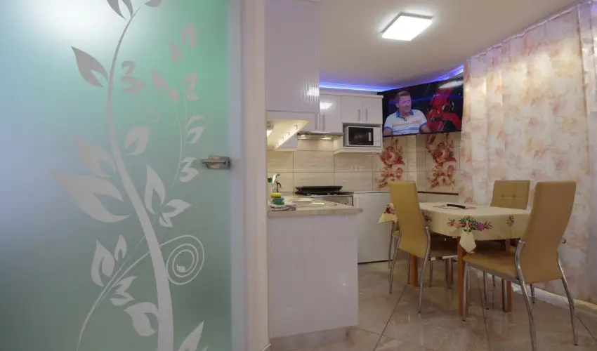 Veronika Apartman De Luxe Gyula - Oktber 23. 