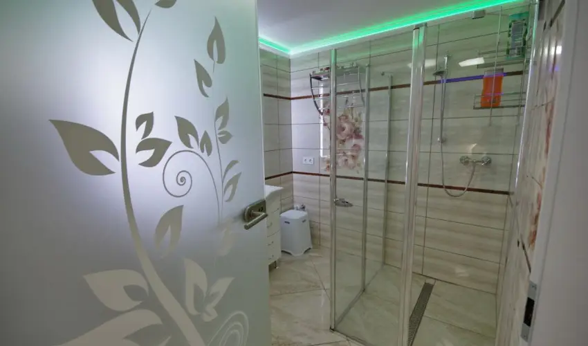 Veronika Apartman De Luxe Gyula - Oktber 23. 