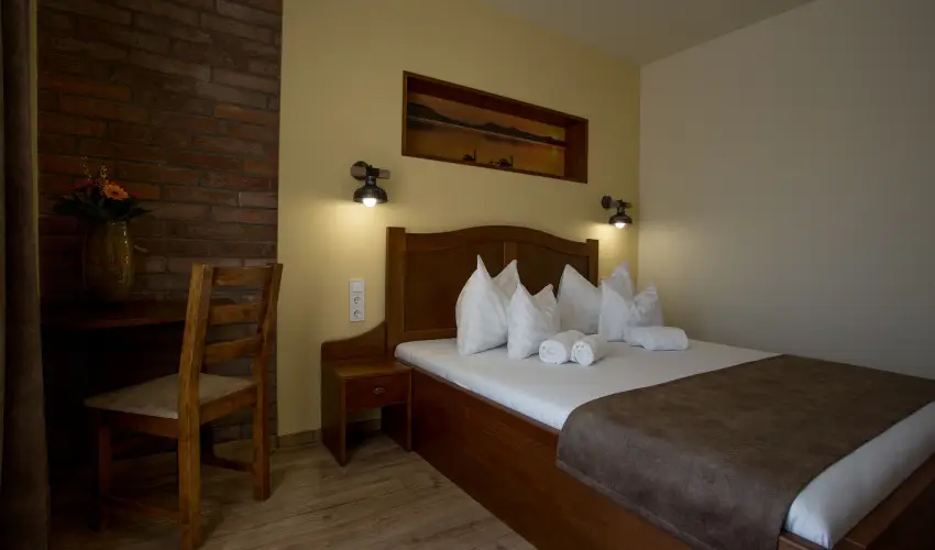 Viktor Bor- s Vendghz Balatonmriafrd - Oktber 23. 