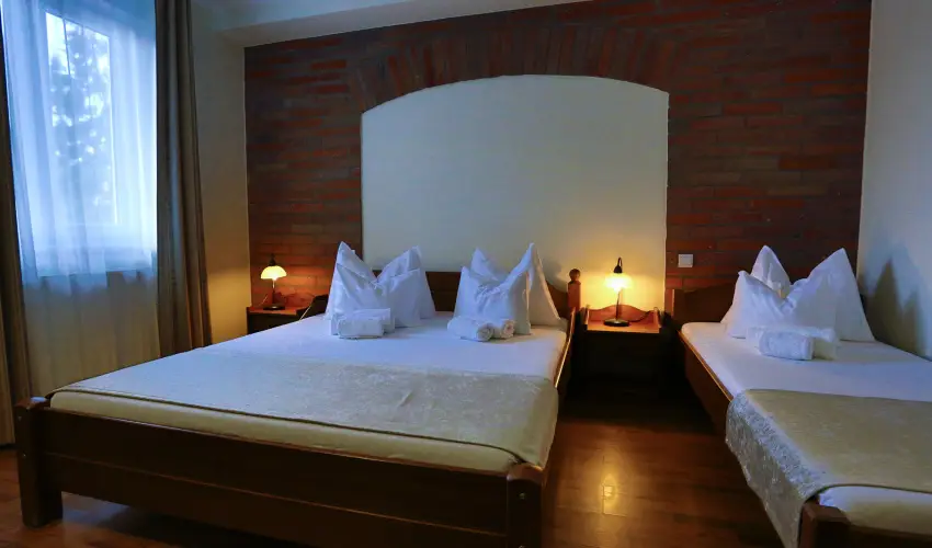 Viktor Bor- s Vendghz Balatonmriafrd - Oktber 23. 