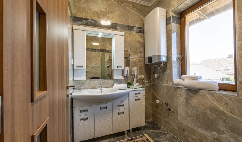 Vrs lom Apartman Panzi Tiszakcske Tiszakcske - Oktber 23.