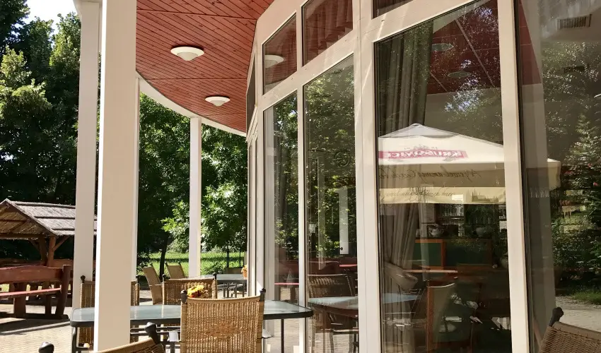 Well Hotel Harkny - Oktber 23.