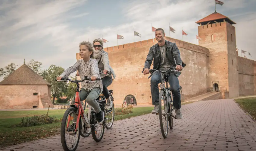 Wellness Hotel Gyula Gyula - Oktber 23. (min. 3 j)