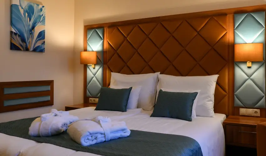 Wellness Hotel Gyula Gyula - Oktber 23. (min. 3 j)