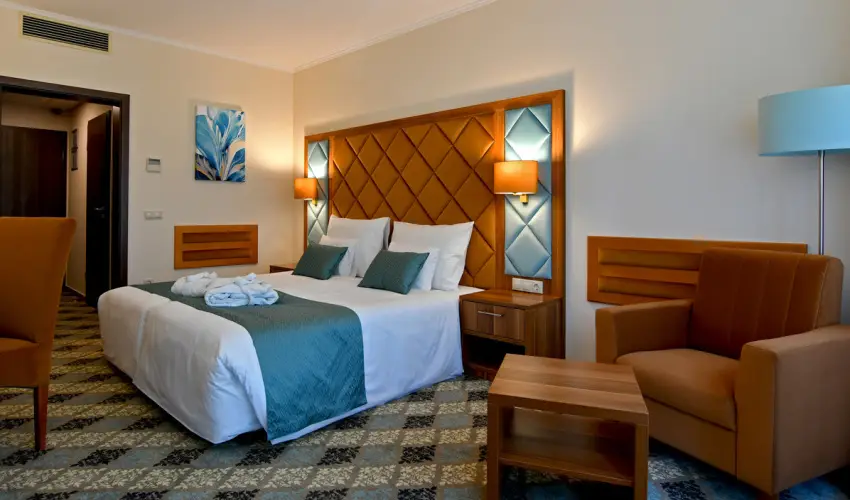 Wellness Hotel Gyula Gyula - Oktber 23. (min. 3 j)