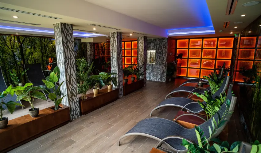 Wellness Hotel Gyula Gyula - Okt�ber 23. (min. 3 �j)