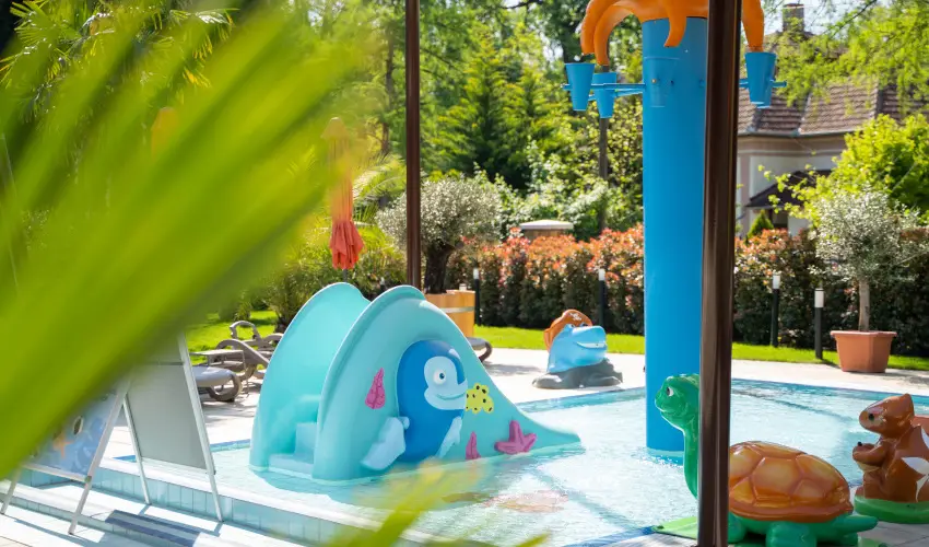 Wellness Hotel Gyula Gyula - Okt�ber 23. (min. 3 �j)