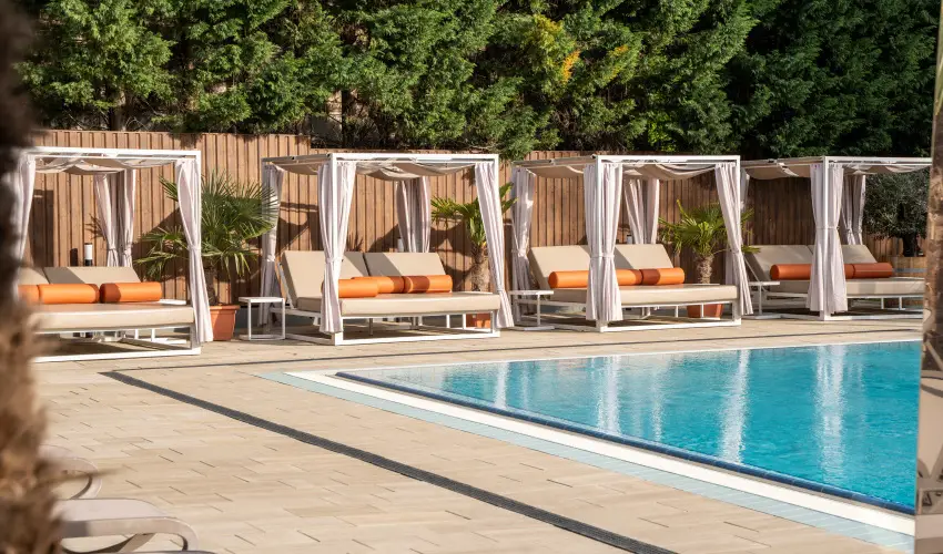 Wellness Hotel Gyula Gyula - Okt�ber 23. (min. 3 �j)