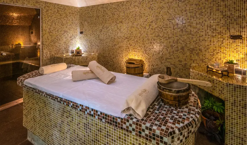 La Contessa Kastlyhotel Szilvsvrad - Oktber 23.