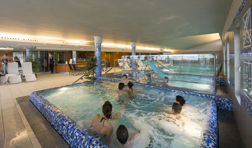 Zenit Hotel Balaton Vonyarcvashegy - Oktber 23. - teljes elrefizetssel (min. 3 j)