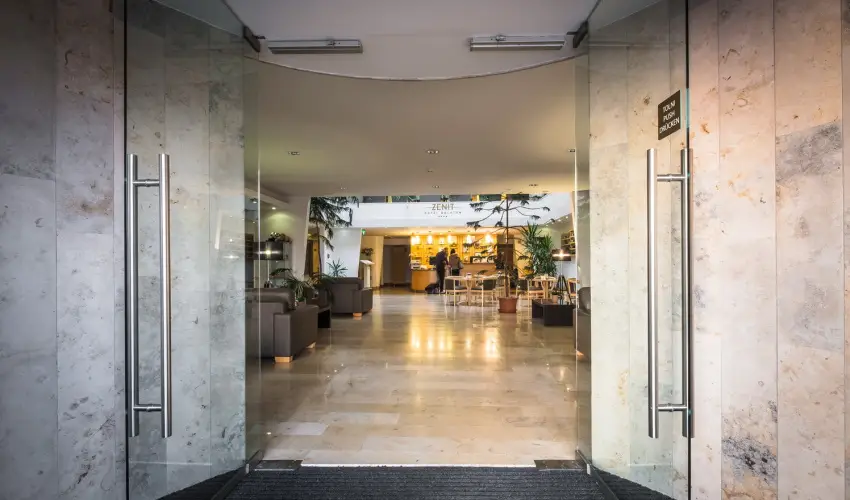 Zenit Hotel Balaton Vonyarcvashegy - Oktber 23. - teljes elrefizetssel (min. 3 j)