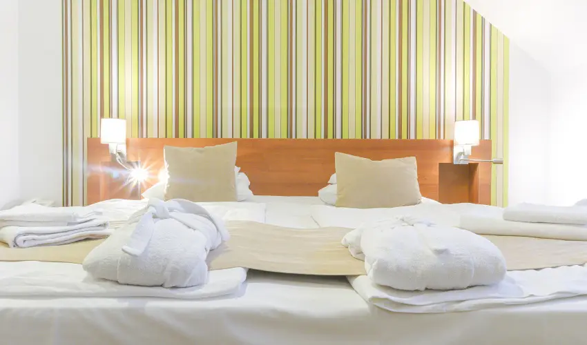 Zenit Hotel Balaton Vonyarcvashegy - Oktber 23. - teljes elrefizetssel (min. 3 j)