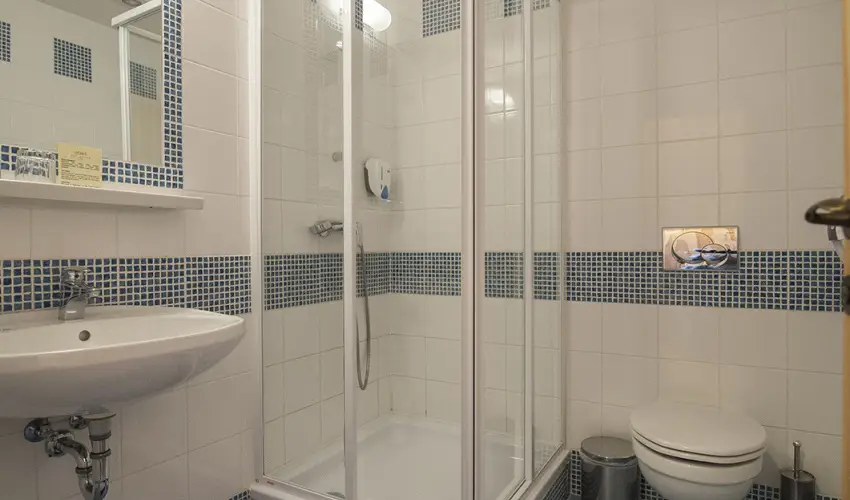 Zenit Hotel Balaton Vonyarcvashegy - Oktber 23. - teljes elrefizetssel (min. 3 j)