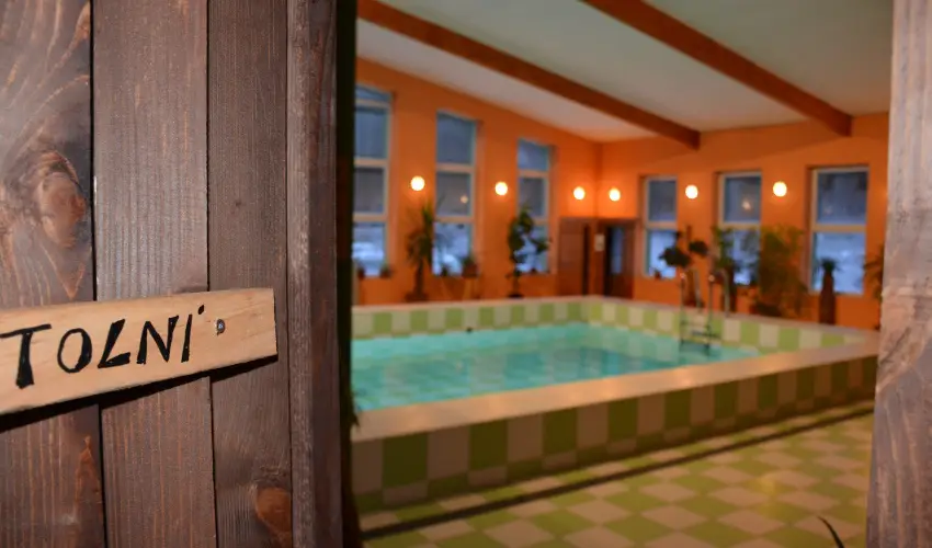 Z�ldsziget Mened�k Rendezv�ny �s Pihen�h�z B�rna - Okt�ber 23. (min. 2 �j)