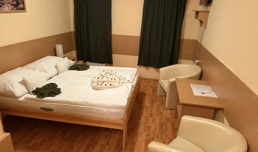 Z�ldsziget Mened�k Rendezv�ny �s Pihen�h�z B�rna - Okt�ber 23. (min. 2 �j)